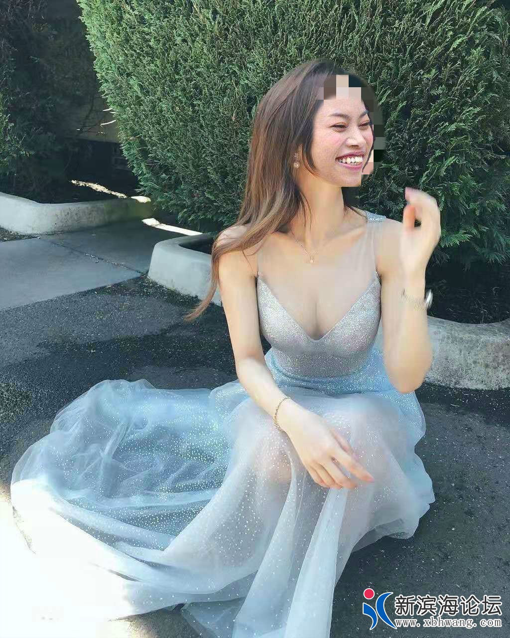 1111115219eynoewy939zmneyy.jpg