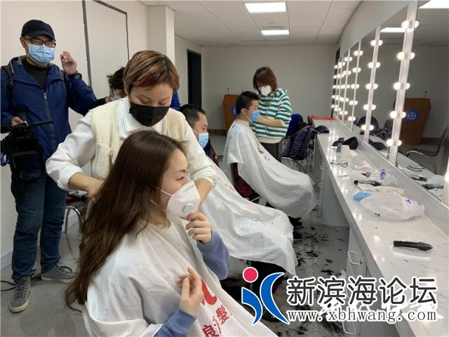 c85b76b44ed51fa351b601.jpg