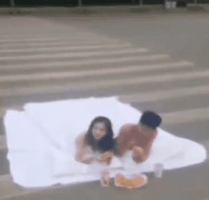 101305bdvv88vz85d74ve8.gif