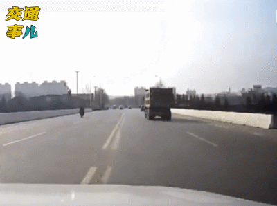 front2_0_FjNAUdi2Px18s2js6cQePo7-KQlD.1616121481.gif