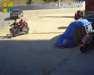 front2_0_FprmR5eqiw_zpL518bz4lYnbaCCL.1622937640.gif